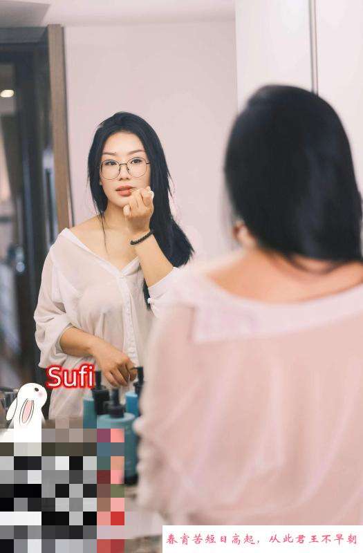 爱巨乳的恋臀癖 第3张