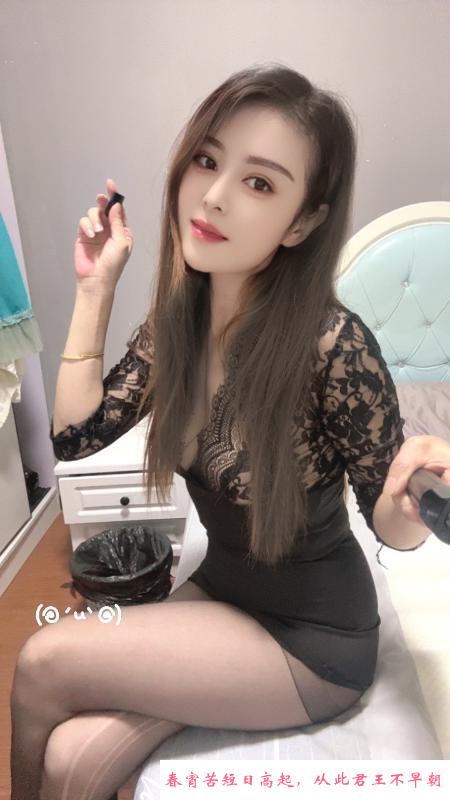 横塘长腿白皙宝藏少妇 第1张