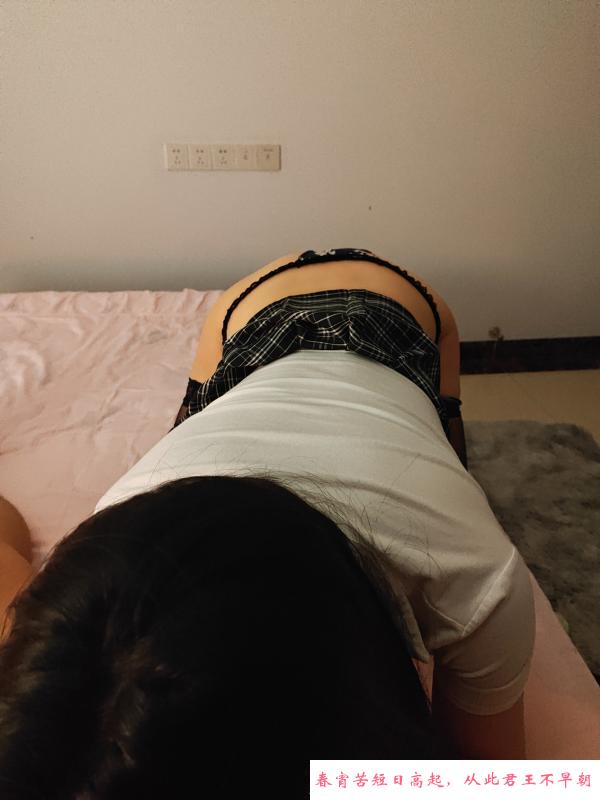 天河Jk妹子 第1张