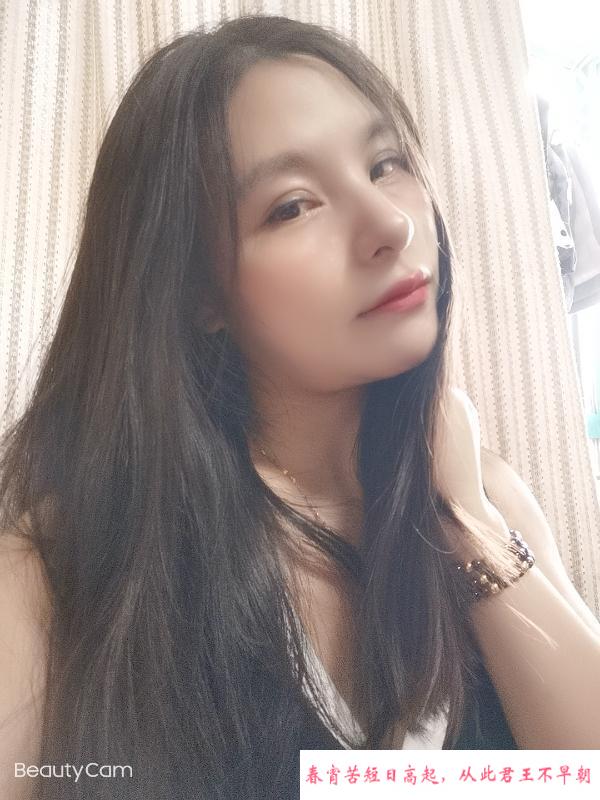 汉口火车站妹子 第1张