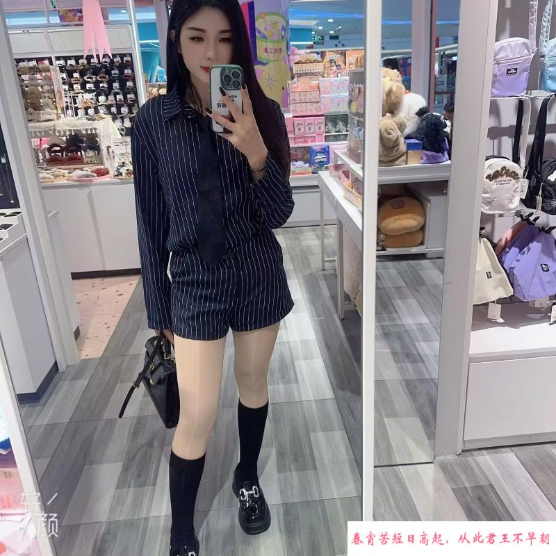 高颜值妹子 第2张