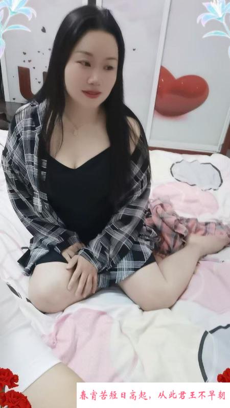 新建丰满大胸少妇 第3张