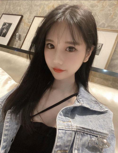 成都刚下海可爱女警捆绑起来调教 第3张