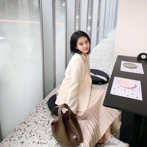 北京外围真人真照妹子多服务好 第3张