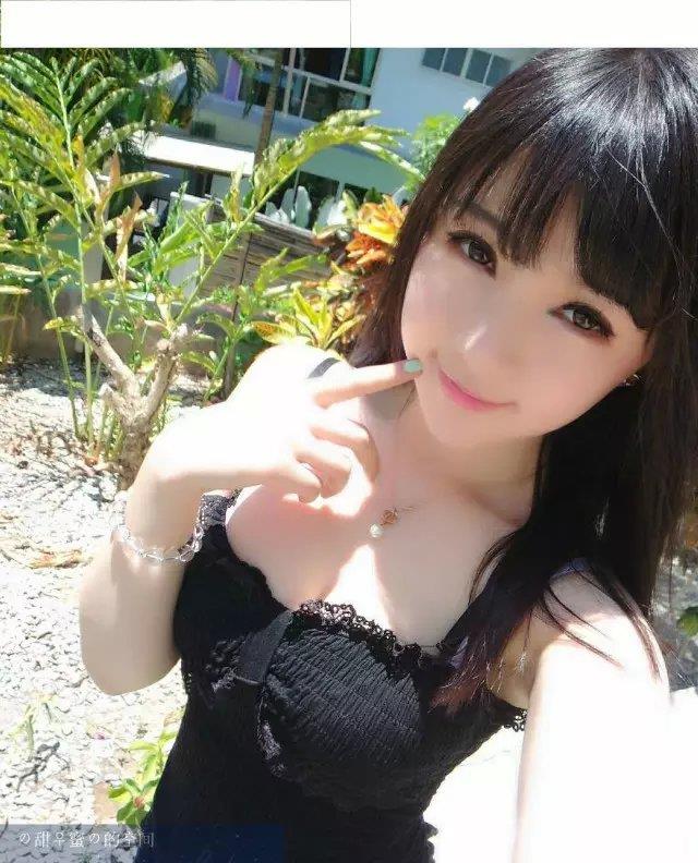 厦门长相甜美的妹子 第1张