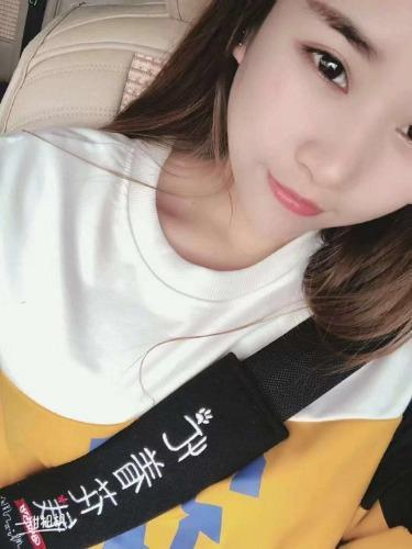 2021年1月10龙华兼职学妹 第1张