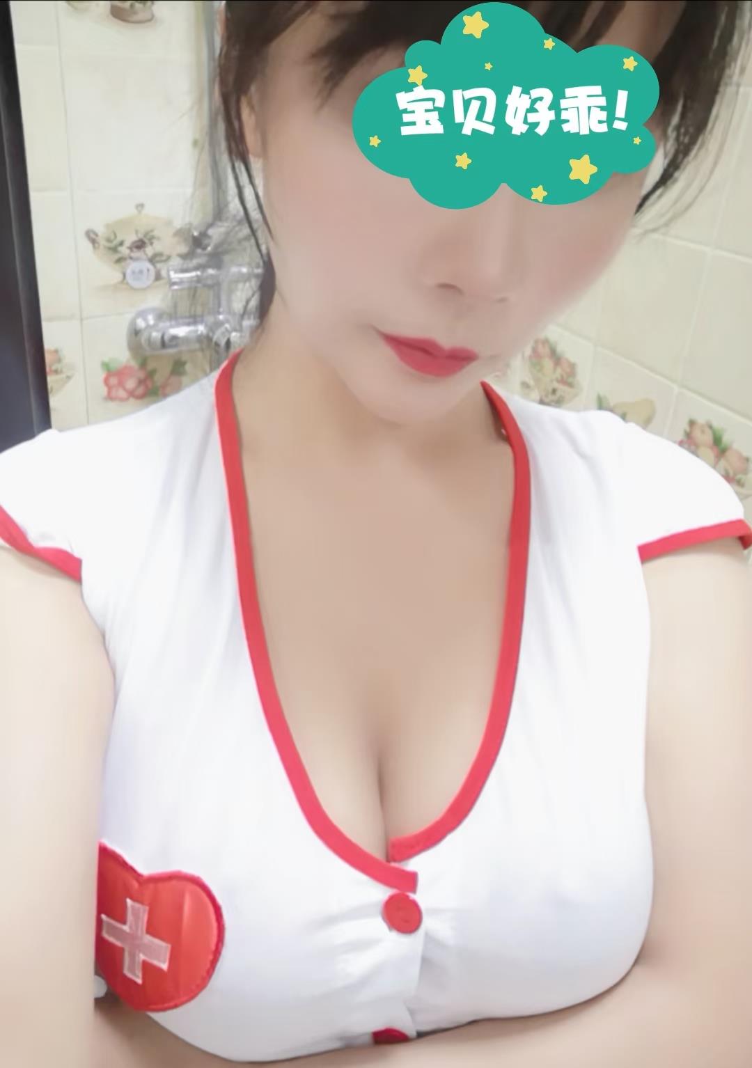 海口兼职大奶肥臀美女 第1张