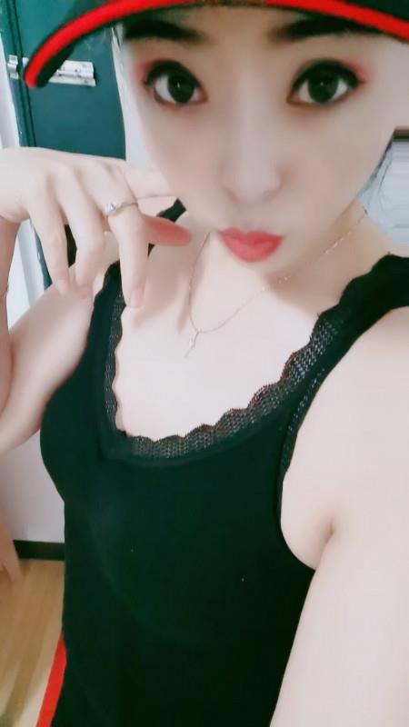 服务系标兵忘忧草 第1张