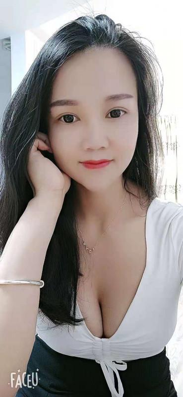 服务好的小姐姐 第3张