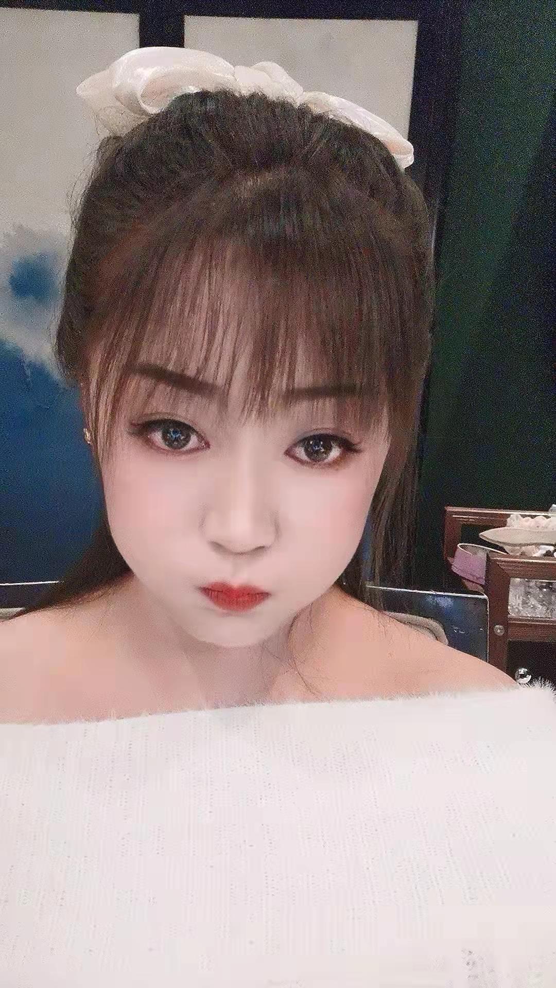 哈尔滨道里区美女一枚 第1张