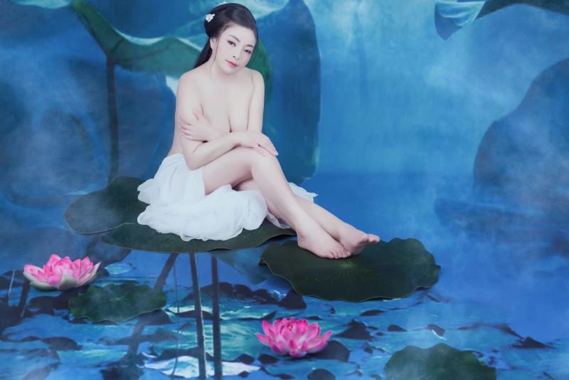 可圣水的巨乳熟女 第4张
