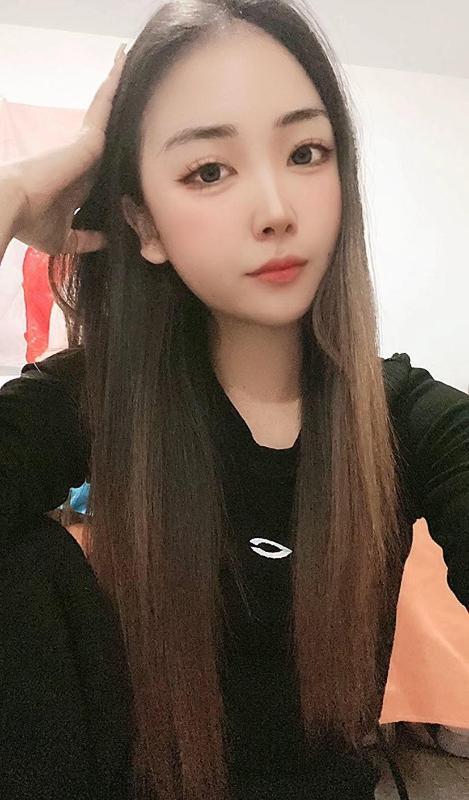气质御姐范美女 第2张