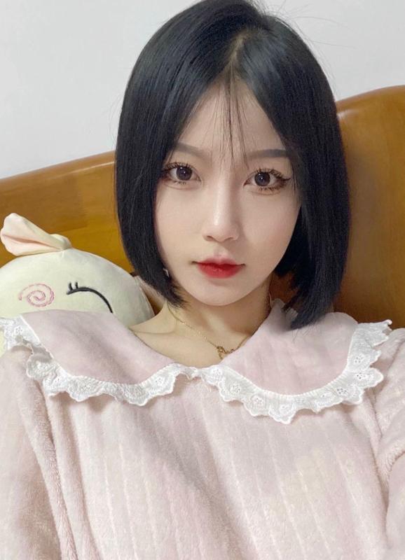 哈尔滨清纯短发妹 第2张