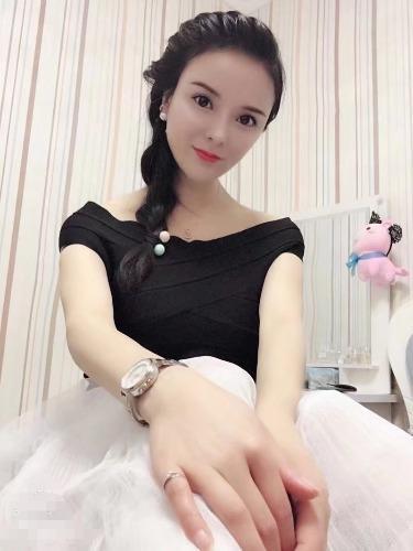花果园小美女 第1张