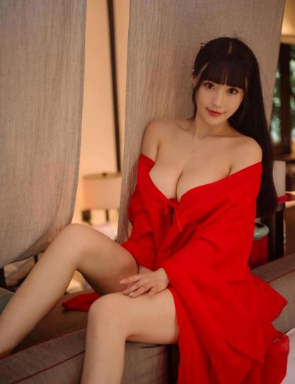 好友给推荐的好评如潮的妹子 第3张