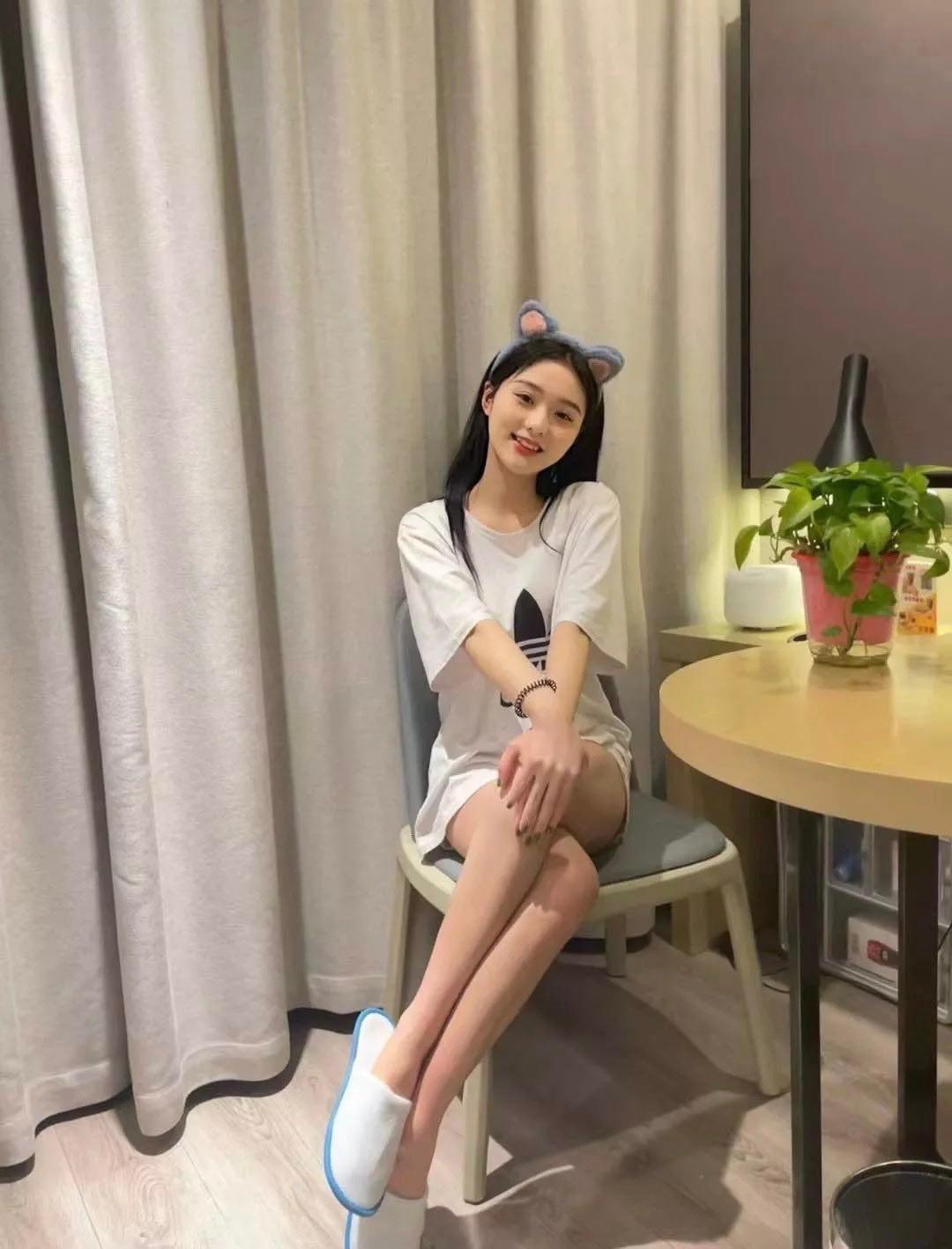 苏州虎丘小可爱，颜值身材俱佳的兼职 第1张