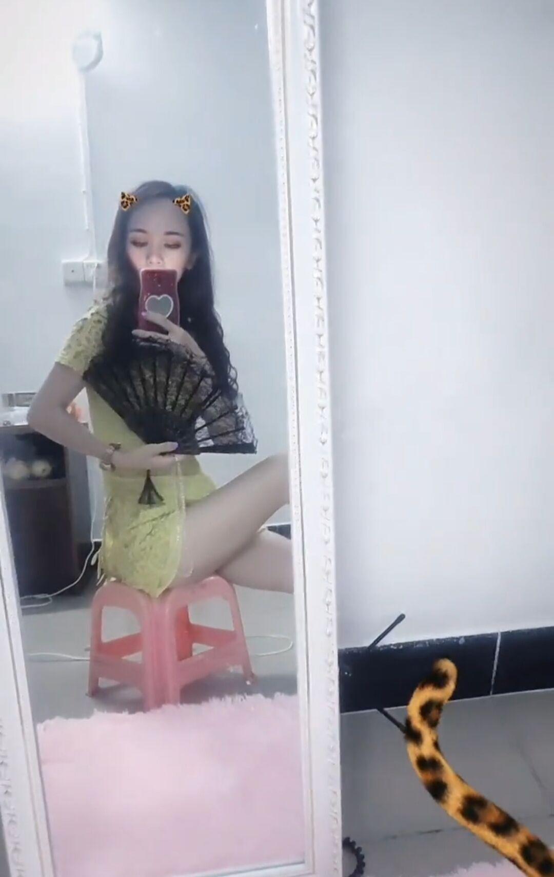 东圃路美女小叶，性价比很高，皮肤很滑 第2张