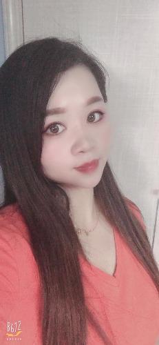 越秀淘金一丰满胸大小桃子 第4张