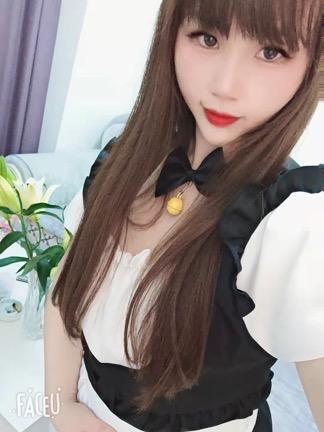 大屁股妞可以约，大海臀把JJ都夹扁了 第2张