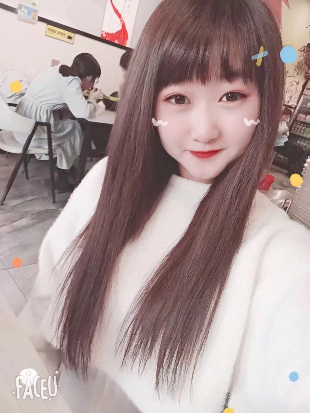 18岁年轻小妹 第1张