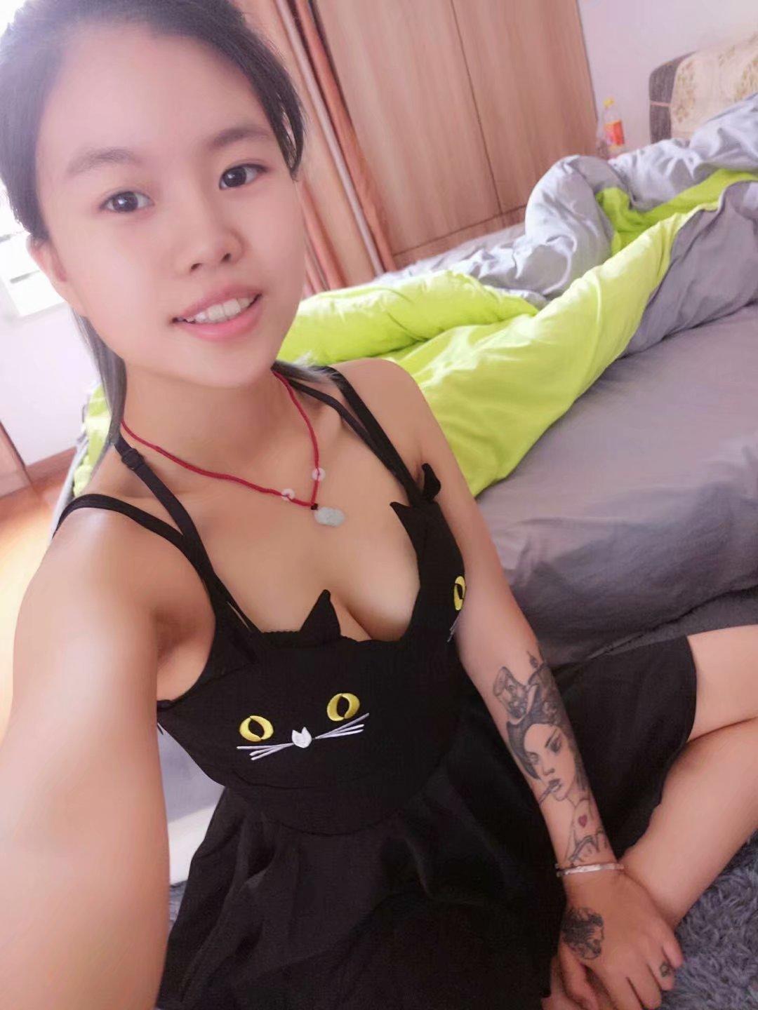 160娇小妹子接受任何抽插方式 第2张